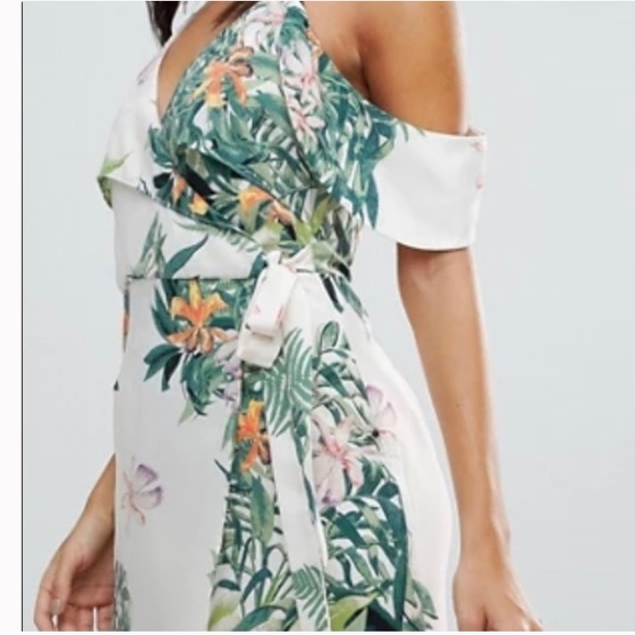 Adelyn Rae White Tropical Wrap Dress - Picture 3 of 14